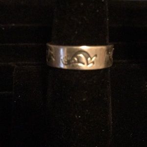 New old pawn Kokopelli band ring.